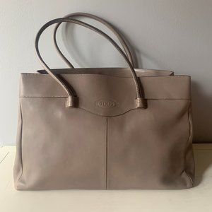 Tod's Mocassino Large Tote, Taupe Color